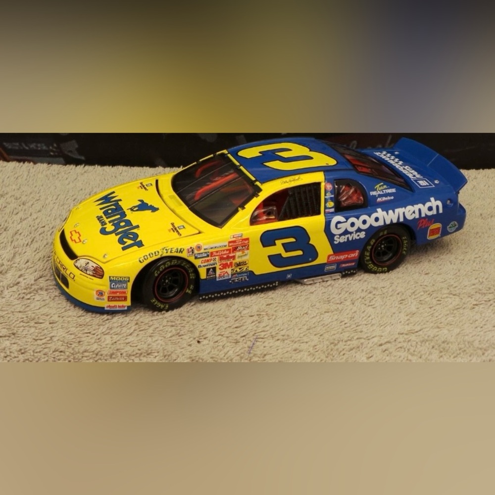 Dale Earnhardt #3 Wrangler Jeans 1999 Monte Carlo Diecast Car-Limited Edition